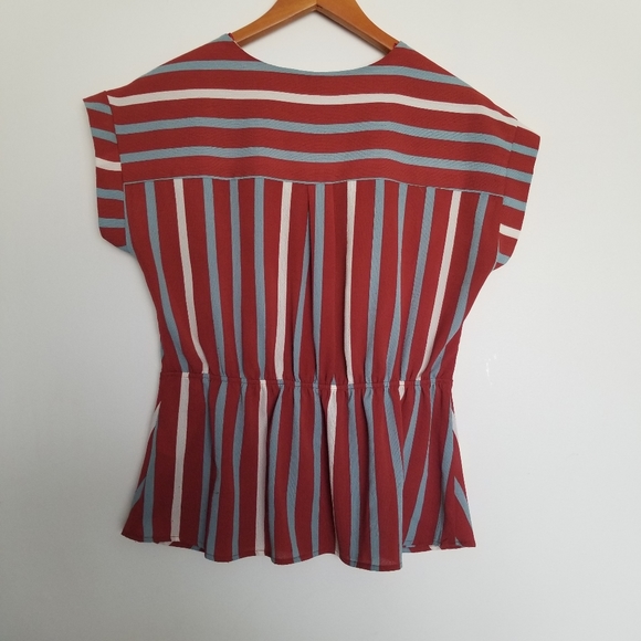 Monteau Los Angeles Top - Picture 2 of 5